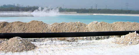 Transport des fluides avec un tube en PE Fluides chimiques sous pression